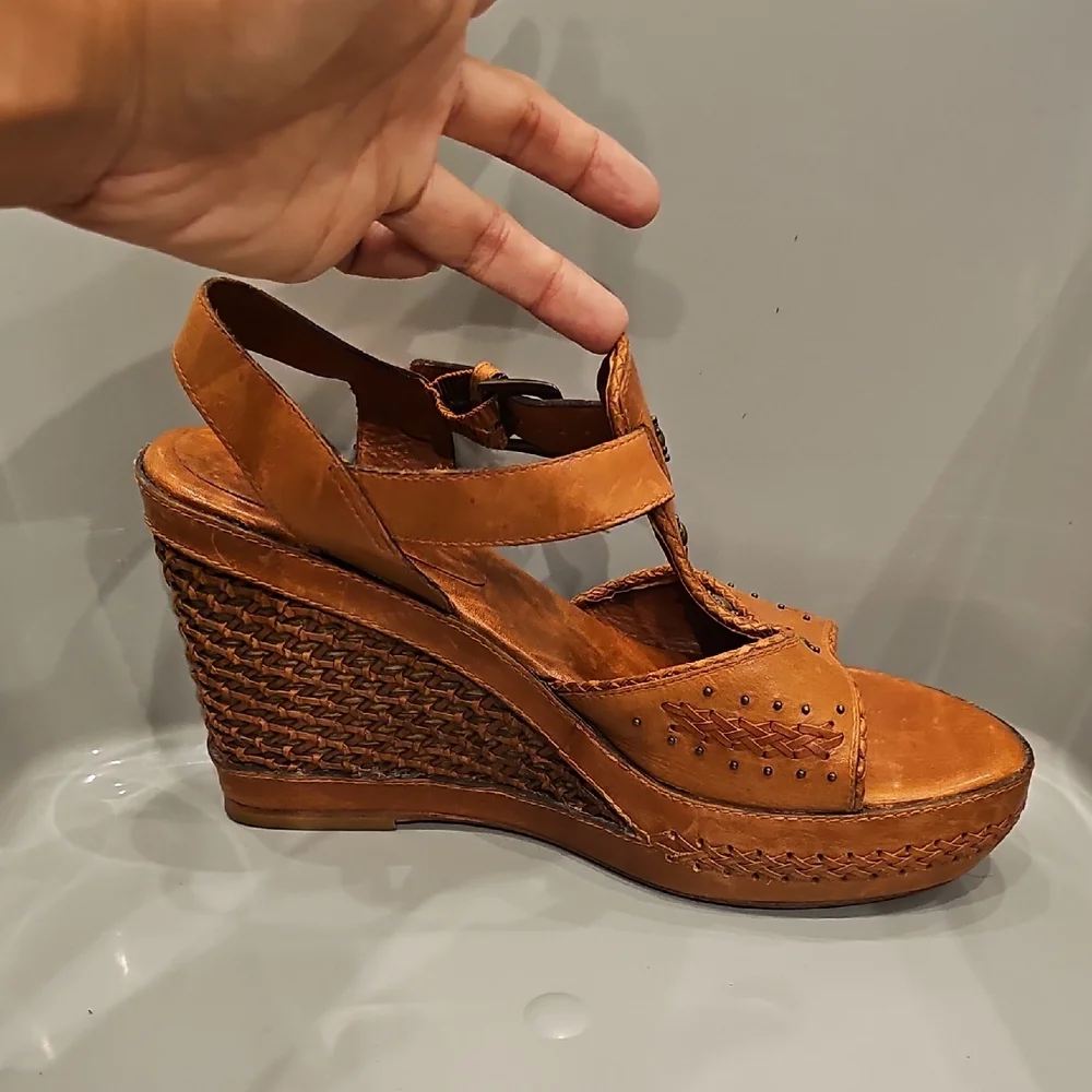 FRYE Tan Leather Wedge Sandals